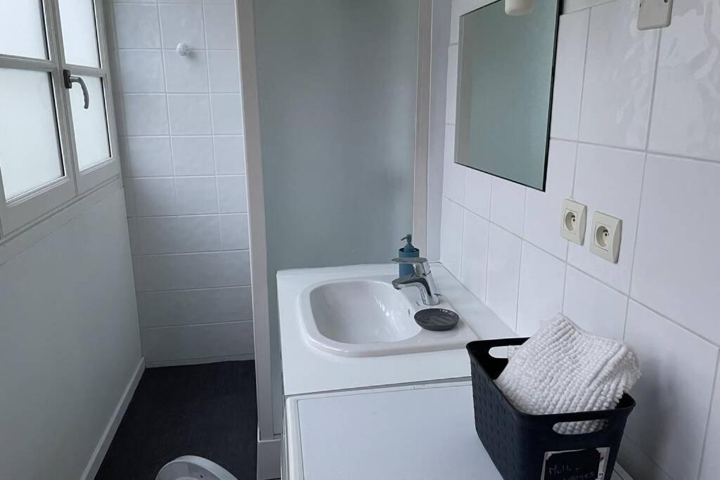 T1 40 M2. Lit Queen Size Pau Extérieur photo