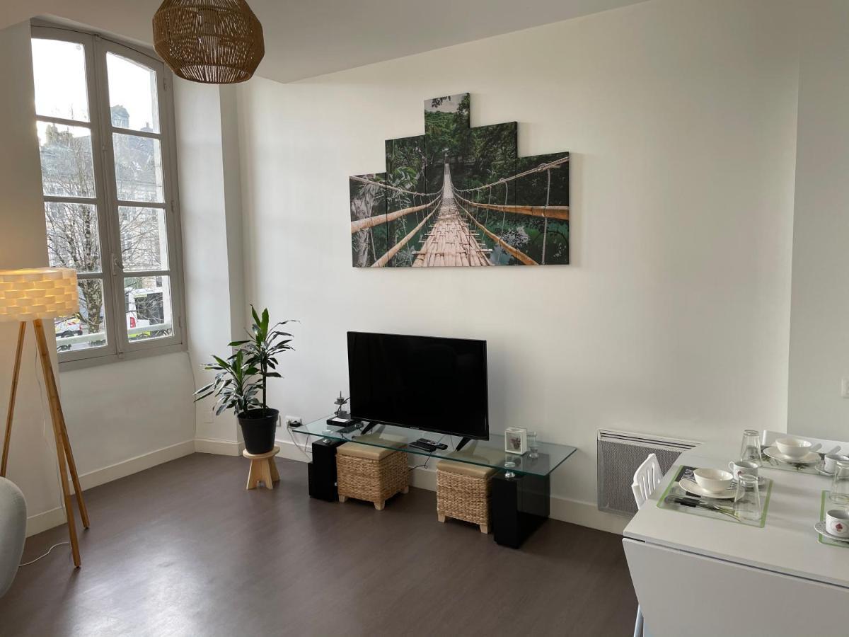 T1 40 M2. Lit Queen Size Pau Extérieur photo